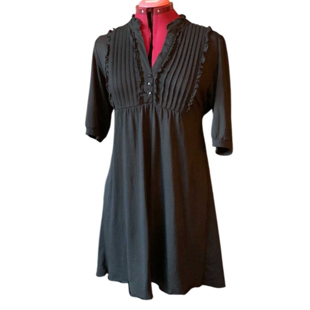 SPEECHLESS - Black Shirt Dress with Tuxedo Ruffle in the front - Medium